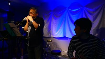 ハーモニカ吹蔵さん（圭さん）